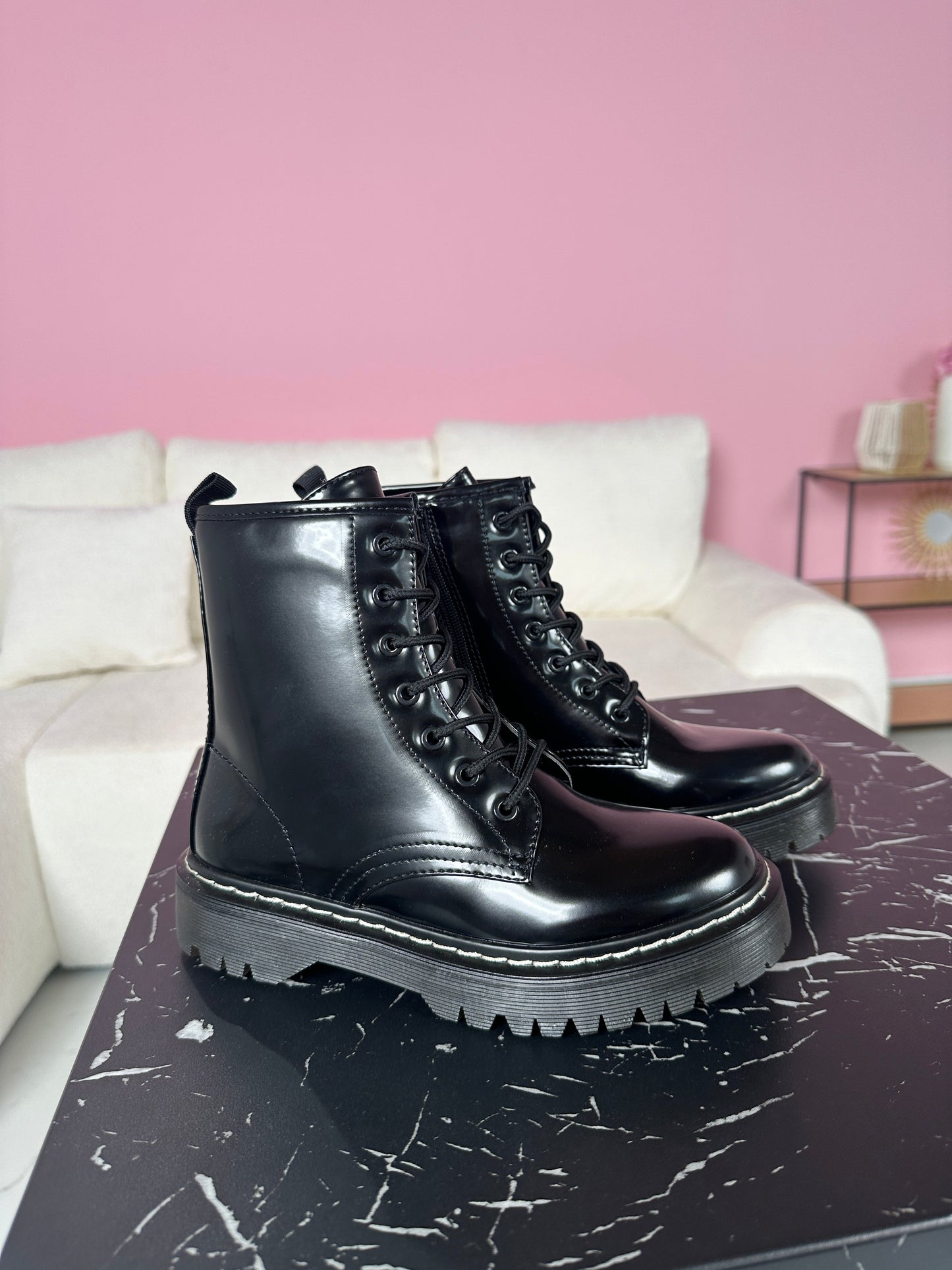 Suzanne® | Bottes noires brillantes